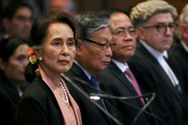 Myanmar's Suu Kyi handed 5 year jail term for corruption.

Full article link bel...