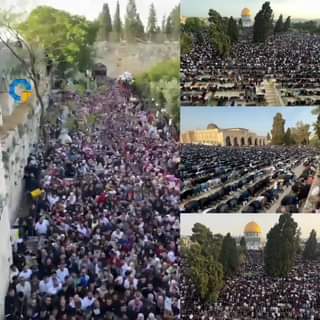#Eid prayers at #alAqsa. Number of worshipers estimated at about 200,000.
 #Free...