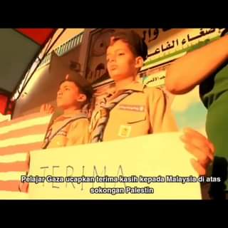 A school in #Gaza showing their appreciation to #Malaysia and congratulates the ...